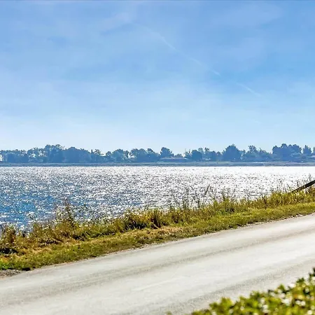 30042-malling-peter-eriksens-vej-20 Nyaraló