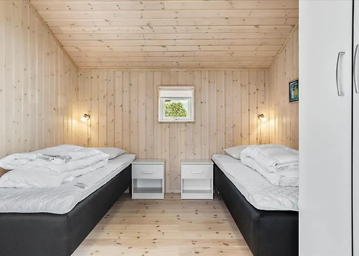 30042-malling-peter-eriksens-vej-20 *